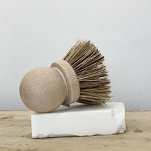 Load image into Gallery viewer, Andree Jardin Saucepan Brush