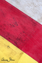 Load image into Gallery viewer, Apply dark Chalk Paint® Wax to age and give texture to your paintwork. Use it with clear Chalk Paint® Wax to seal and protect furniture and walls painted with Chalk Paint® decorative paint.