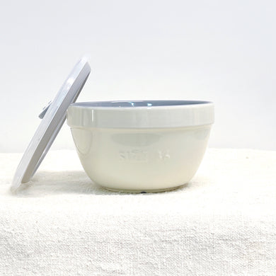Equal parts durable and versatile, this all-purpose bowl set offers sturdy construction and an air-tight lid crafted using dishwasher and microwave-safe materials.  Includes bowl and lid 6.3'' W x 3.54'' H x 6.3'' D Stoneware Dishwasher- and microwave-safe Imported