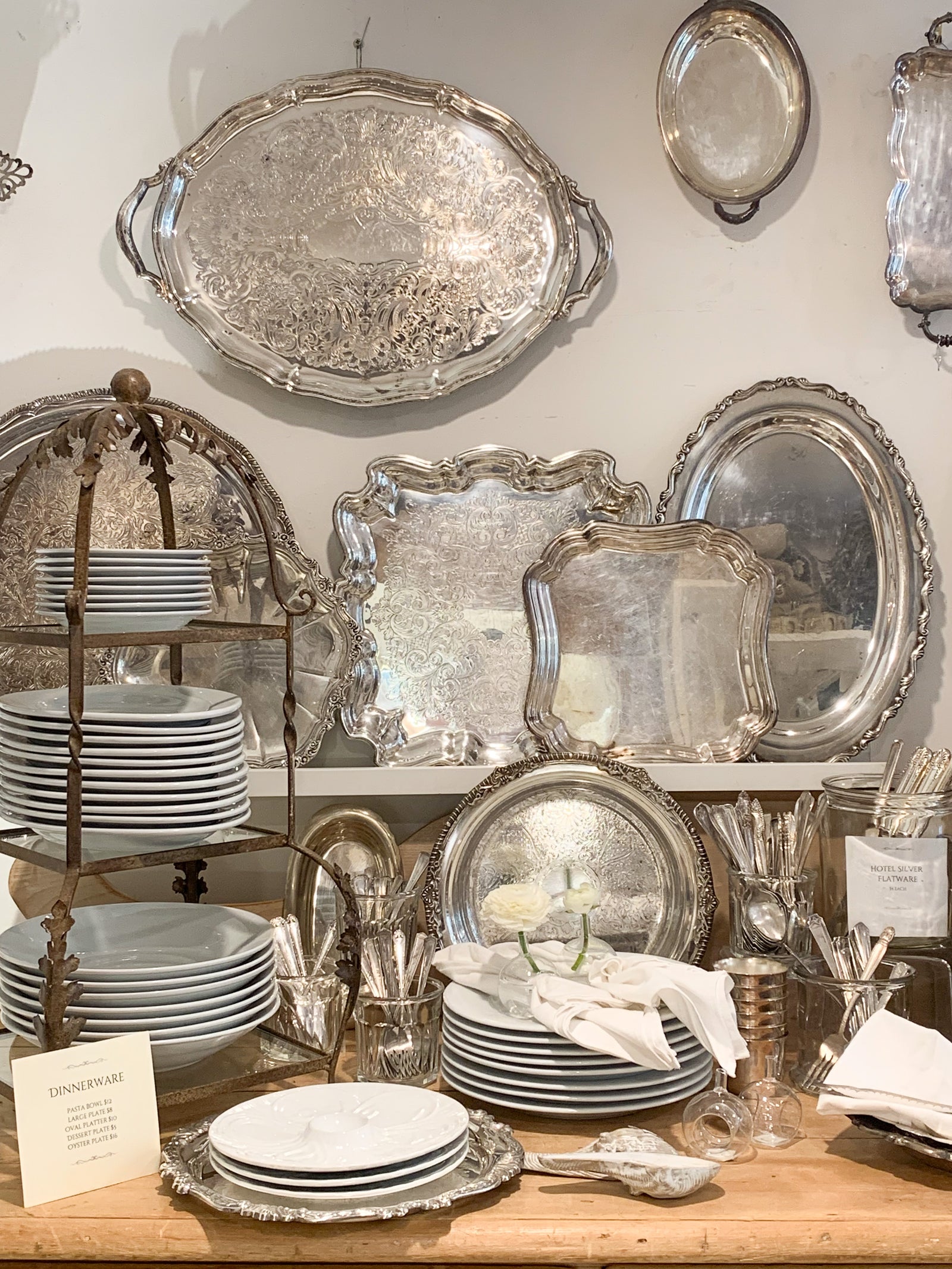 Vintage Finds & Furniture