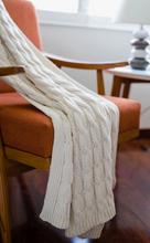 Load image into Gallery viewer, Big Cable Knit Throw Blanket - Natural
