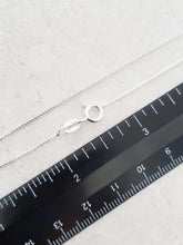 Load image into Gallery viewer, 24&quot; Sterling Silver Box Chain
