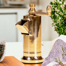 Load image into Gallery viewer, Chef&#39;s Mate 5.3 Brass Pepper Grinder
