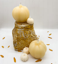 Load image into Gallery viewer, Pumpkin Shaped Candle - Unscented
