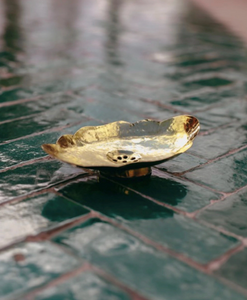 Gold Soap Dish Flower