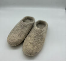 Load image into Gallery viewer, Handmade Wool Slippers - White Marl
