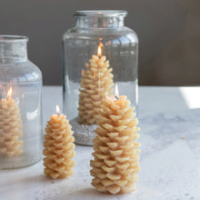 Load image into Gallery viewer, Pinecone Candle
