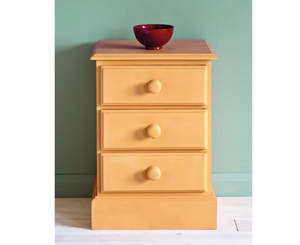 This rich, deep yellow was inspired by the town of Arles in the south of France where a wide range of earthy yellow ochres are dug straight from the ground. It’s a natural rustic colour as well as a modern colour.