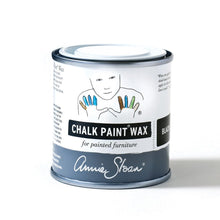 Load image into Gallery viewer, Black Chalk Paint® Wax will give a cool, dark finish to your paintwork, bringing out texture in brushwork and mouldings, as well as darkening and enriching colours. Use it with clear Chalk Paint® Wax to seal and protect furniture and walls painted with Chalk Paint® decorative paint.
