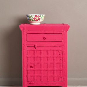 Named after the upscale Italian island resort, Capri Pink is inspired by the vivid bright pinks which populate folk palettes around the globe, from Mexican textiles to Pakistani truck art to Romany gypsy caravan interiors. Capri Pink is a true hot pink with depth and energy, provocative yet captivating. Use it as an accent colour alongside cool-toned brights, with reds and pinks for a tonal symphony, or buffer with warm cocoa-toned hues for sophisticated elegance.