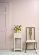 Load image into Gallery viewer, Pointe Silk Satin Trim Paint
