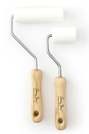 Our high quality Sponge Rollers are the perfect complement to the Annie Sloan Stencil collection. Available in Small and Large, they each feature an ergonomic wooden handle.  Refill sponge packs are also available in both sizes and contain seven replacement sponge heads per pack.  Small Sponge Roller head = 5cm  Large Sponge Roller head = 10cm